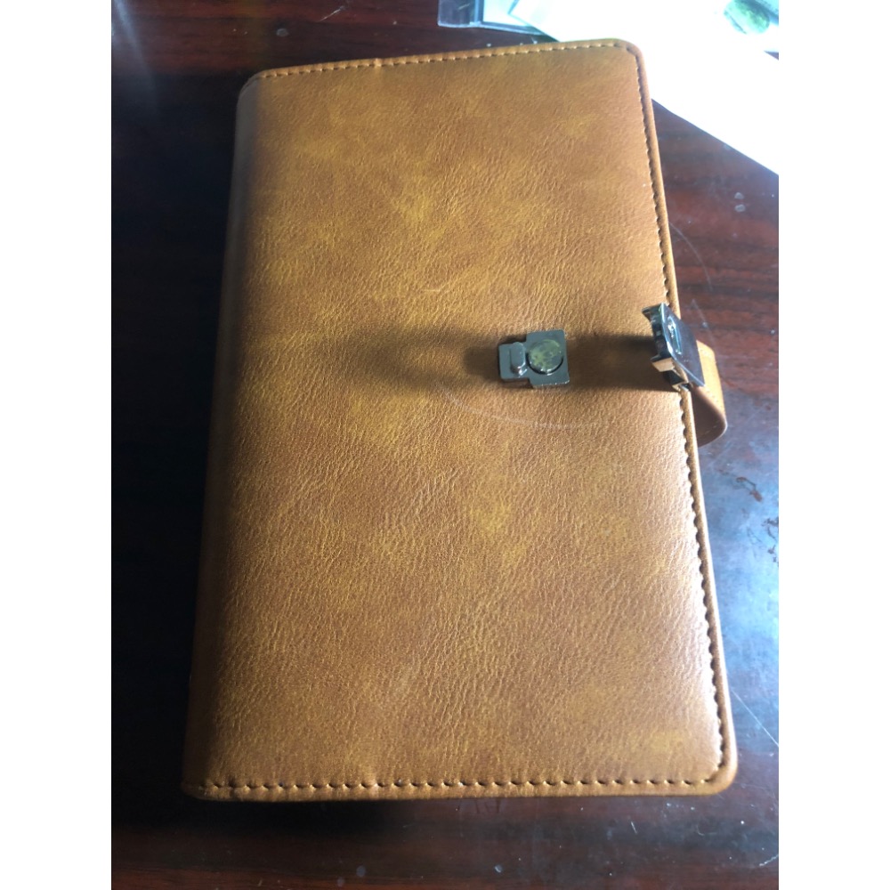 【大倉代領股東紀念品】全新名片收藏冊 棒卡 恐龍卡 證件套簿 球員卡簿 卡套 收集卡套 皮革卡簿證件簿 遊戲卡套卡簿-細節圖5