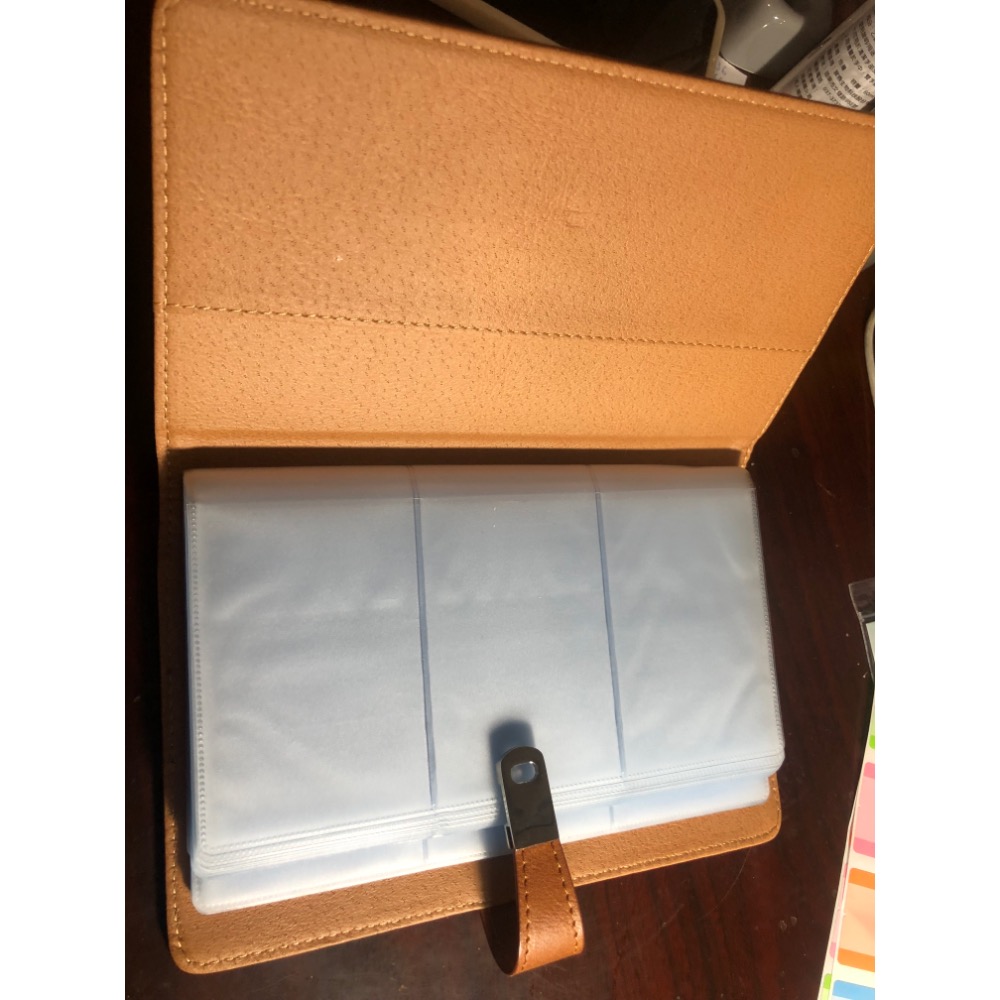 【大倉代領股東紀念品】全新名片收藏冊 棒卡 恐龍卡 證件套簿 球員卡簿 卡套 收集卡套 皮革卡簿證件簿 遊戲卡套卡簿-細節圖8