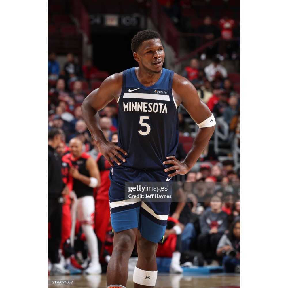 (全新現貨) Nike NBA 明尼蘇達灰狼 Anthony Edwards 25/26 經典版 背號短T (Sz.M)-細節圖3