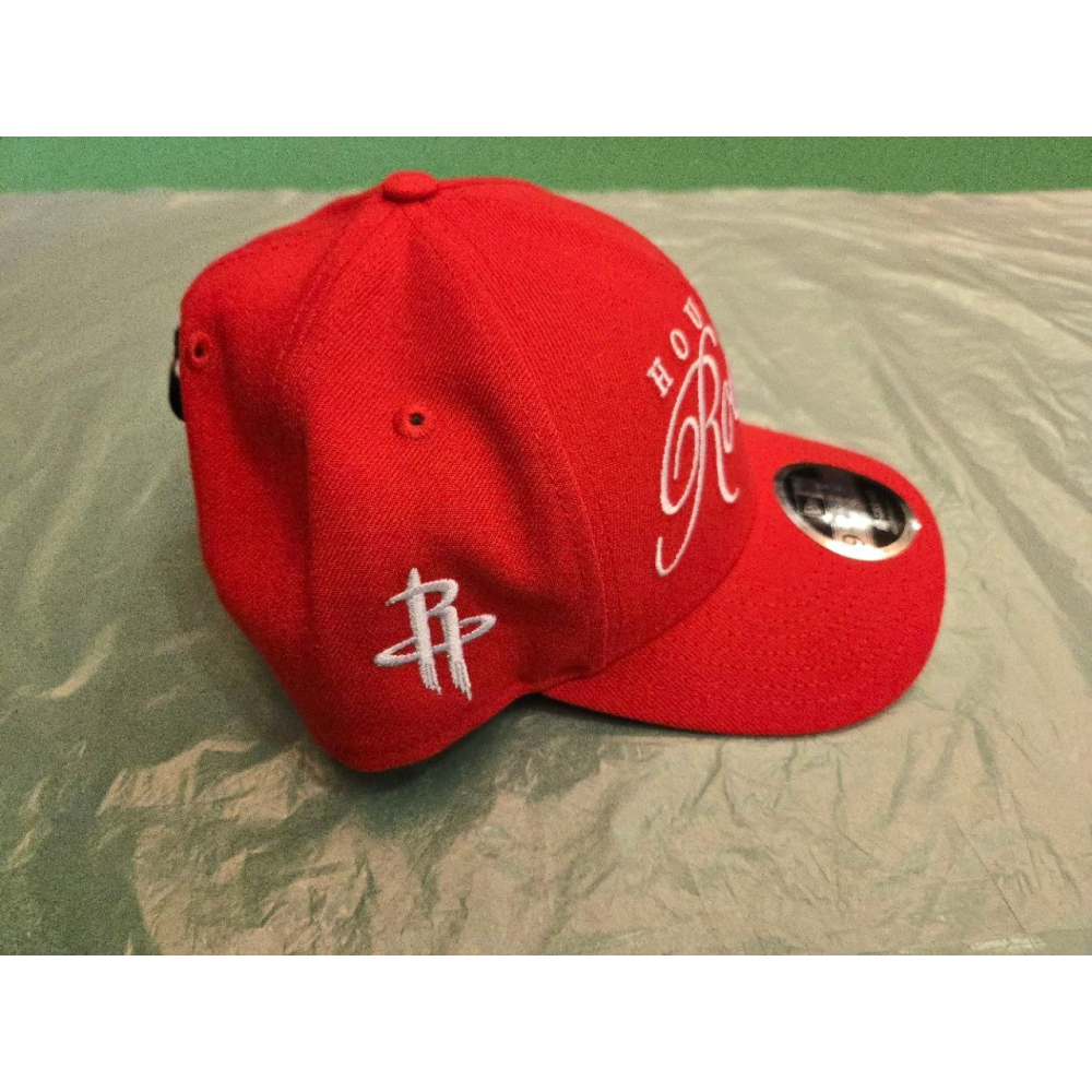 (限定下單) NBA 火箭隊網代購─Thompson 宣告版背號短T (Sz. L) + New Era 選秀可調式球帽-細節圖7