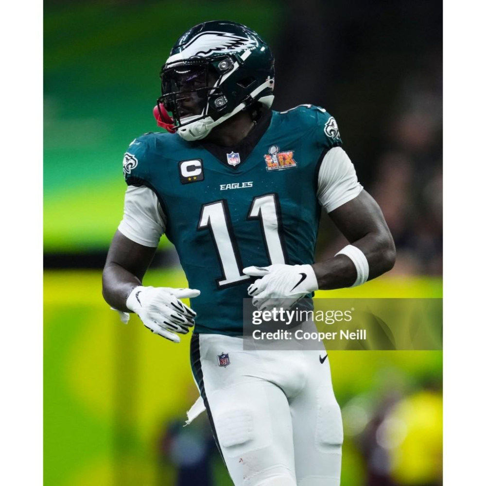 (新鮮現貨) 麥法蘭 NFL 2025 費城老鷹 A.J. Brown 超級盃 LIX 綠衣普版 (非 NBA MLB)-細節圖3