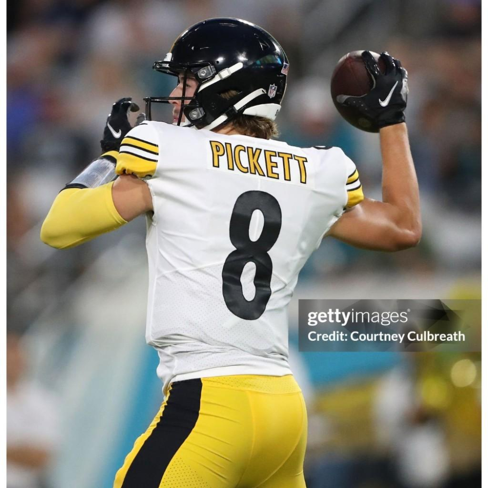(新鮮現貨) 麥法蘭 NFL 2023 匹茲堡鋼人 Kenny Pickett「 白衣限定版」(非 NBA MLB)-細節圖4