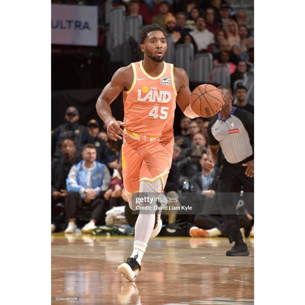 (全新現貨) Nike NBA 克里夫蘭騎士 Donovan Mitchell 25/26 城市版 背號短T (M)-細節圖3