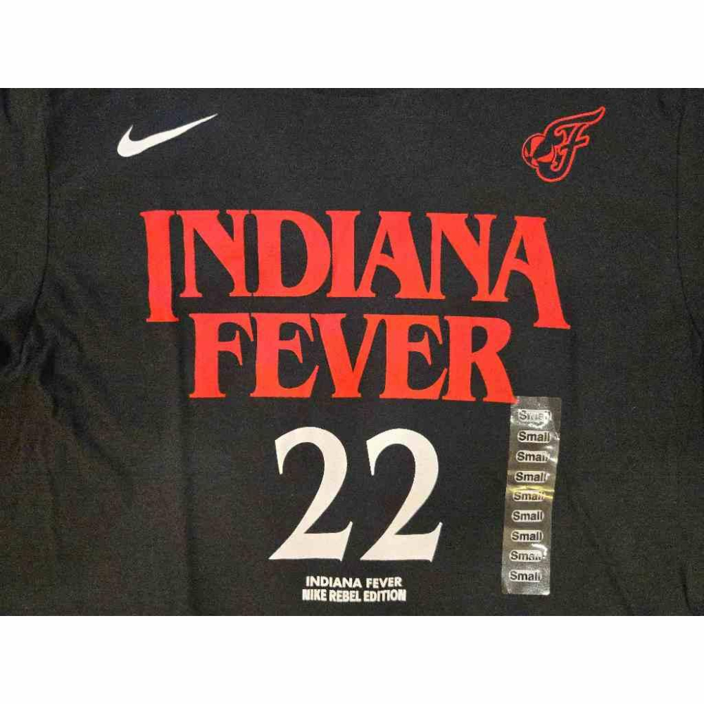 (全新現貨) Nike WNBA 印第安納狂熱 Caitlin Clark 2025 反抗版 背號短T (Sz. S)-細節圖3