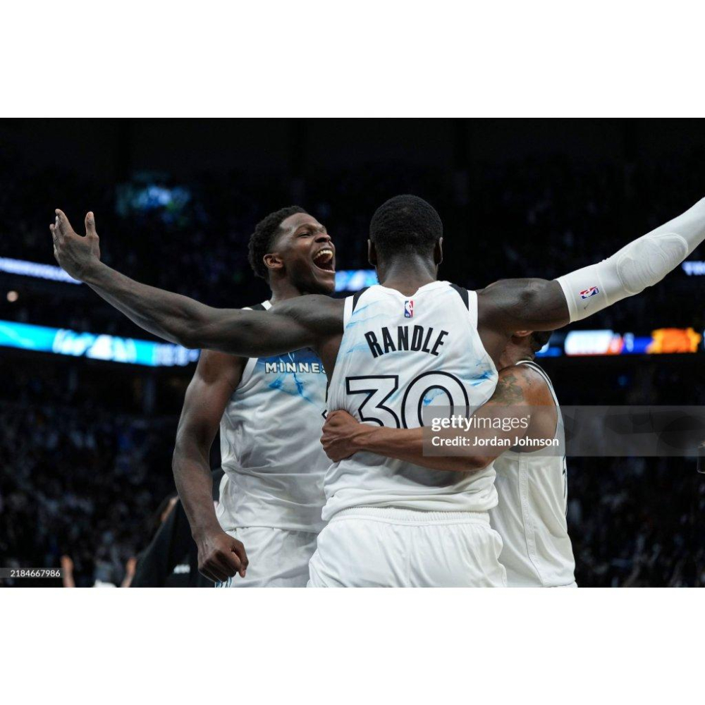 (全新現貨) Nike NBA 明尼蘇達灰狼 Julius Randle 24/25 城市版 背號短T (Sz. M)-細節圖4
