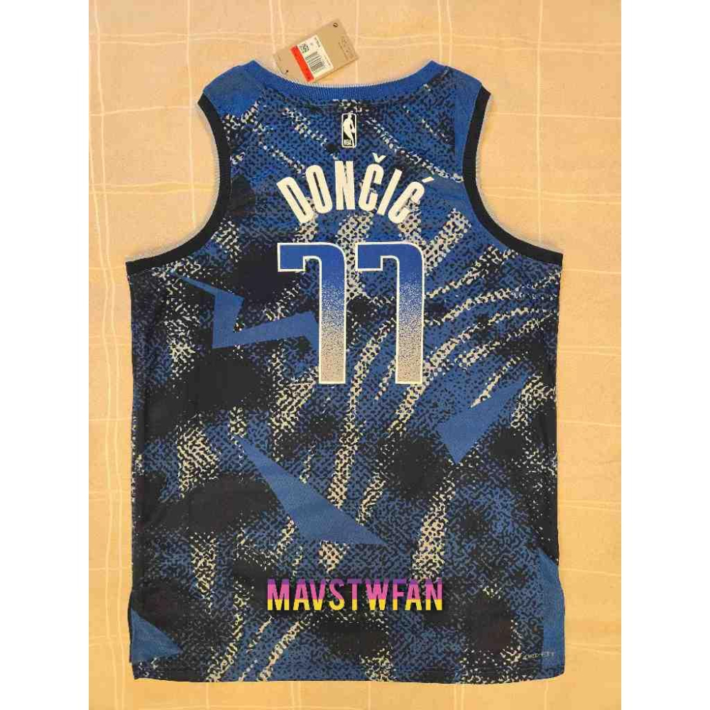 (全新現貨) Nike Luka Doncic 達拉斯獨行俠 2025 Select Series SW 球衣 (L)-細節圖2