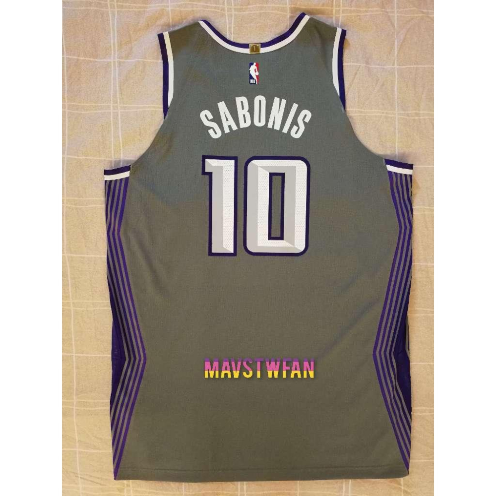 (出清特價) Nike Domantas Sabonis 國王 22/23 城市版 G底板球衣 (54+4，原生贊助標)-細節圖2