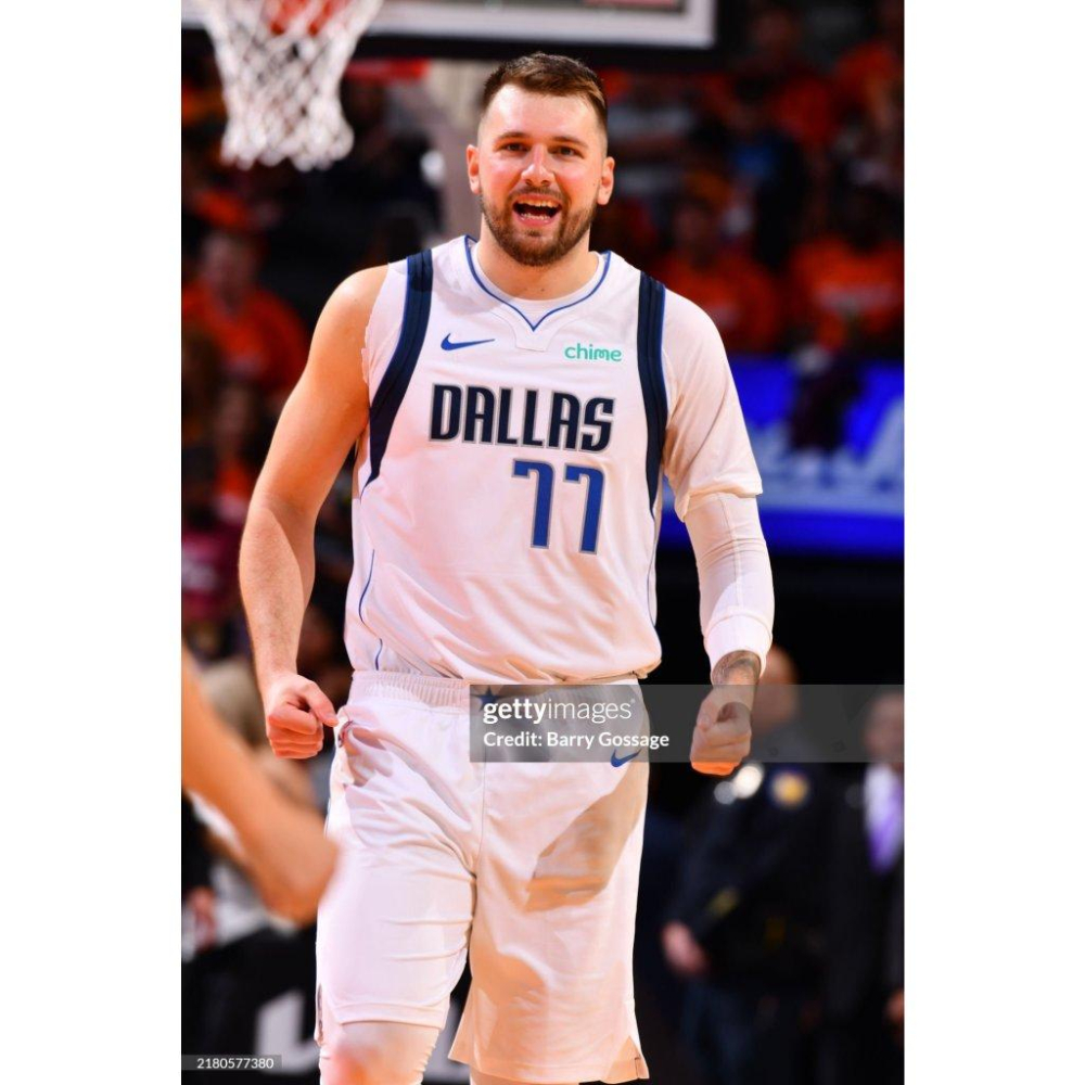 (最後一件) Nike NBA 達拉斯獨行俠 Luka Doncic 24/25 聯盟版 背號短T (Sz. L)-細節圖3