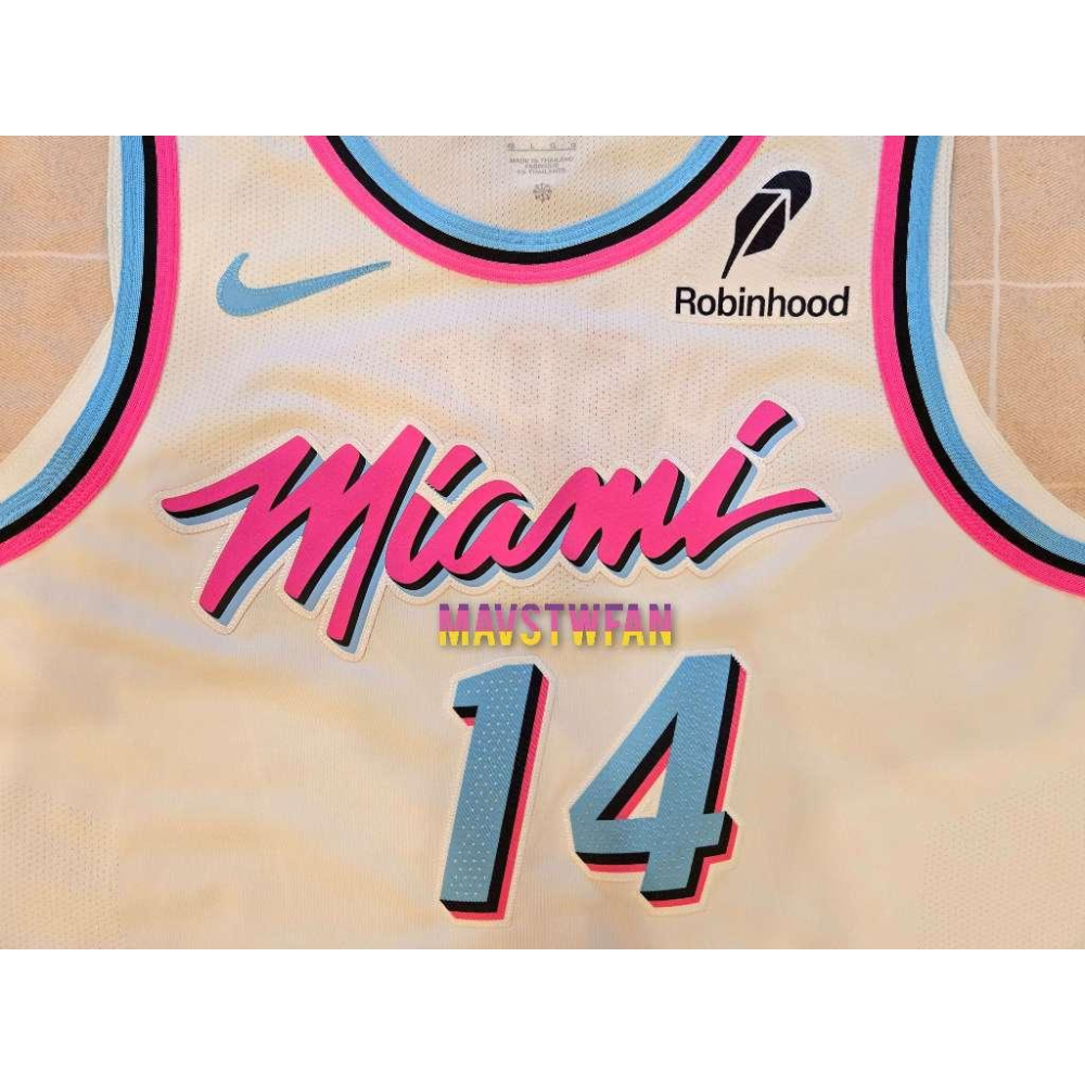 (出清特價) Nike Tyler Herro 熱火 24/25「白南灣」城市版 AU 球衣 (L 48，原生贊助標)-細節圖3