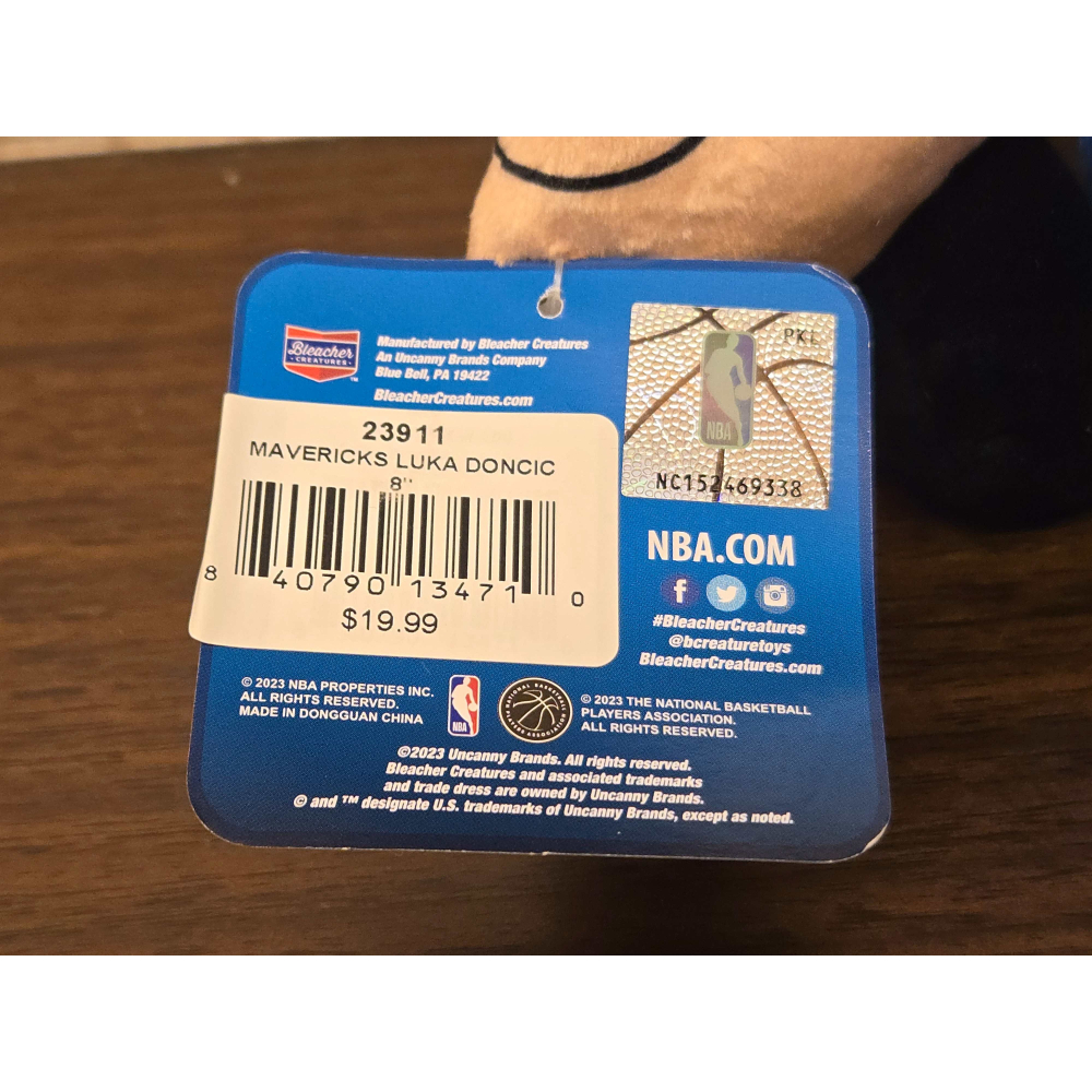 (出清特價) Bleacher Creatures NBA 達拉斯獨行俠 Luka Doncic 坐姿絨毛玩偶-細節圖6