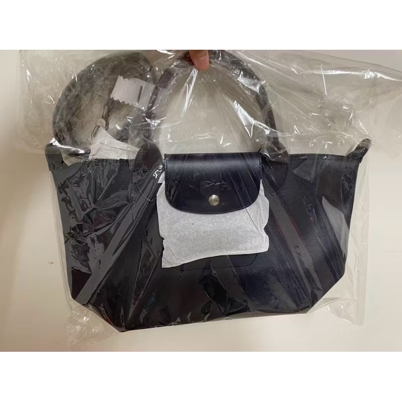 全新longchamp 深藍皮革二用水餃包-細節圖7