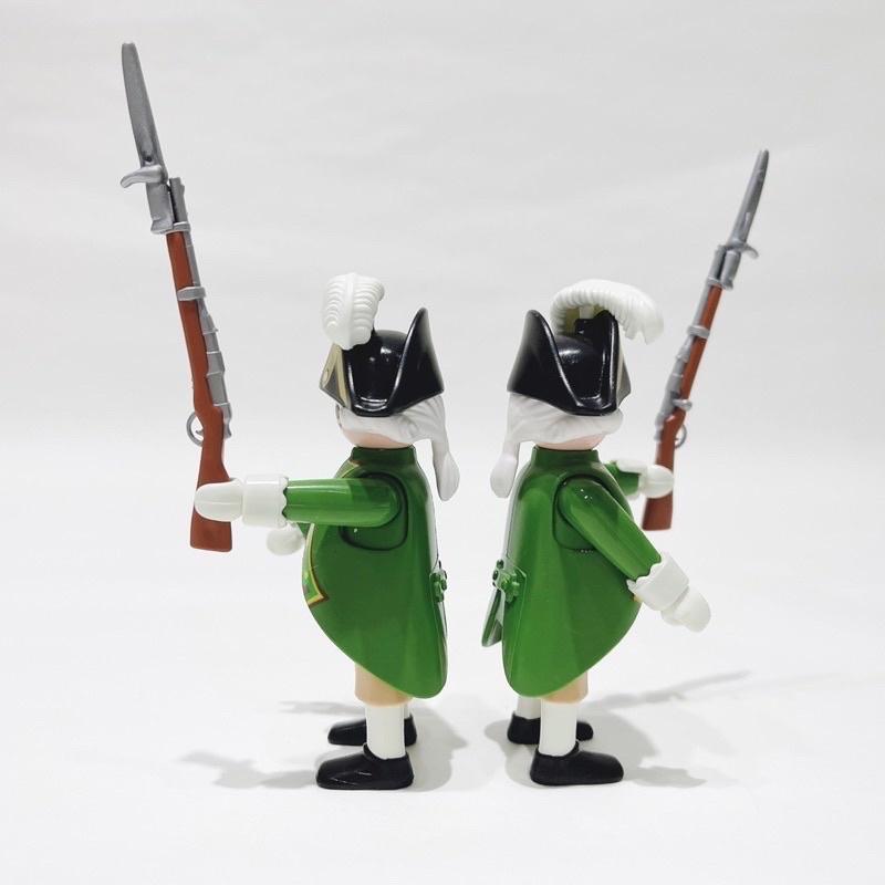 2020 Playmobil 人偶包17代 70242 海軍 刺槍 海軍帽 羽毛頭飾 白色袖套 綠色長背心-細節圖2