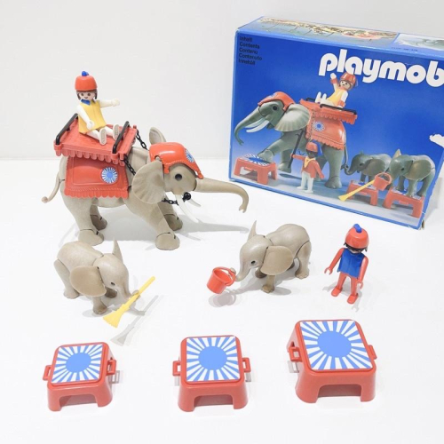 1981 Playmobil 摩比 3519 馬戲團大象訓練師 老模 收藏品 老象 水桶 掃把 馬戲團 站立台