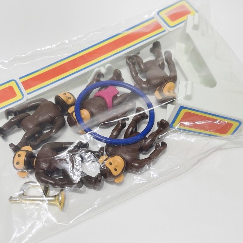 Playmobil 摩比 猴子馬戲團 樓梯 翹翹板 尿布 小喇叭 圓環 5隻小猴子-細節圖3