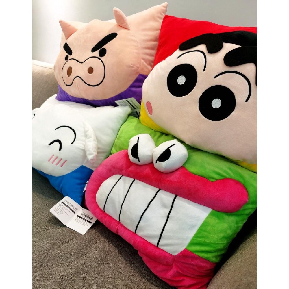 【軸心萌兔】蠟筆小新 枕頭 兒童 立體雙面 大抱枕 汽車枕 沙發枕 辦公室 床頭靠墊 日本訂單 寢具 可愛 抱枕-細節圖5
