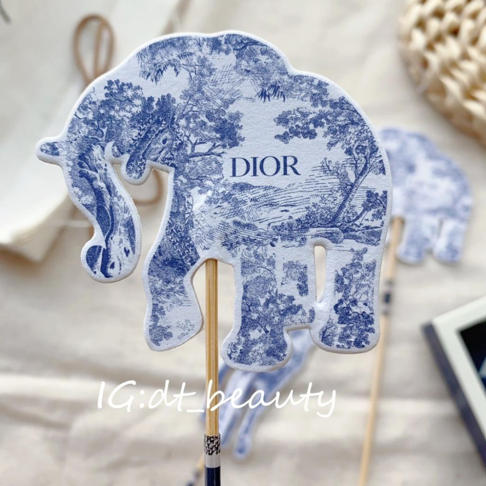 DIOR 動物 老虎 長頸鹿 大象 香氛卡 精品香氛卡 香水卡 配件 裝飾 居家香氛 香水卡竹籤 香氛 試香卡-細節圖3