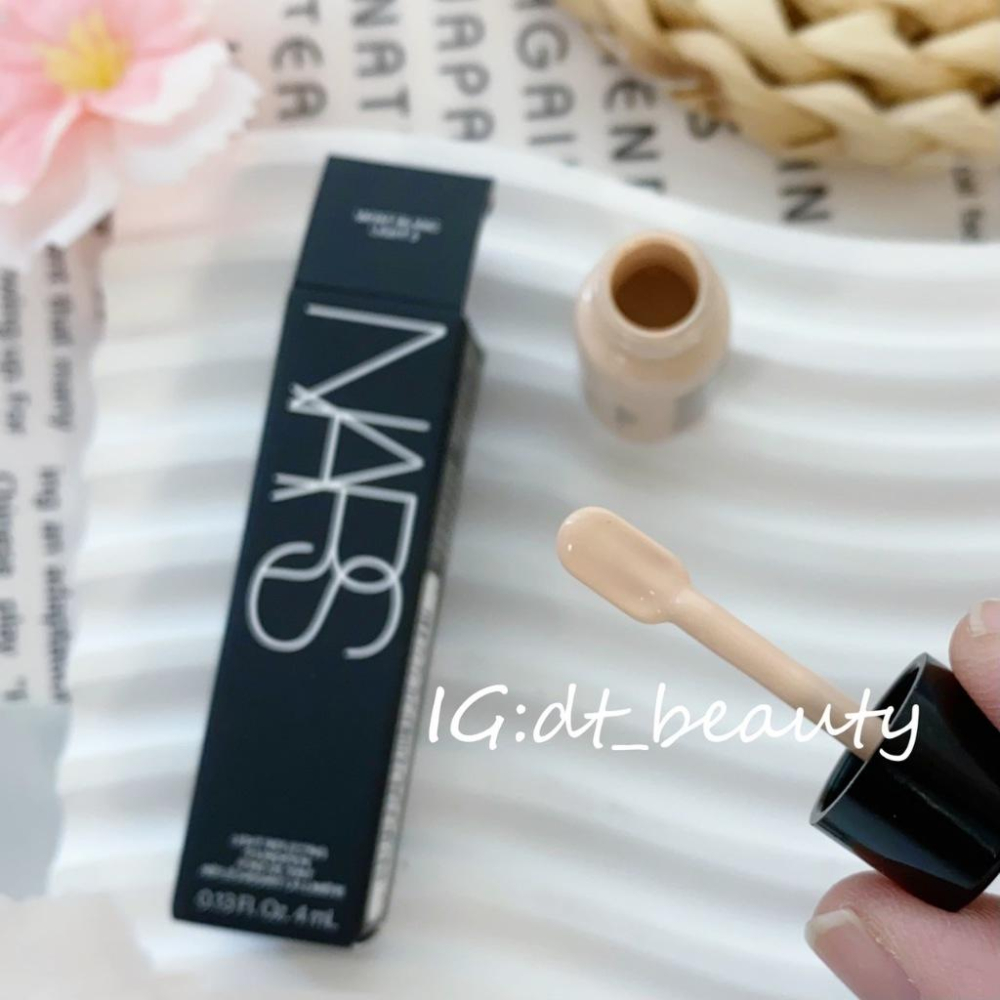 NARS 全新小光瓶 Light Reflecting 小方瓶 裸光肌萃粉底精華 超方瓶 貼膚不暗沉 粉底液-細節圖2