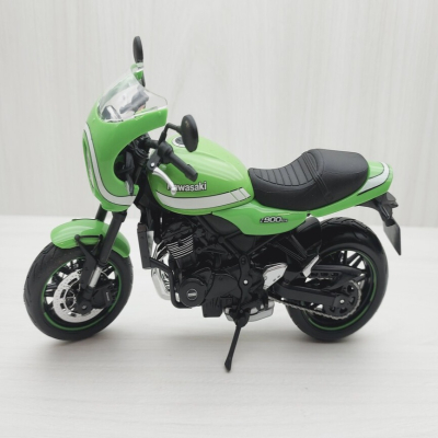 全新盒裝~1:12~川崎 KAWASAKI Z900RS Cafe 黑綠色 重型機車模型 玩具 禮物 兒童 重機 模型車