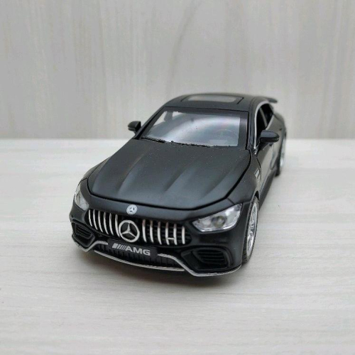 台灣現貨 全新盒裝~1:32 ~賓士 BENZ GT63 AMG 消光黑色 合金 模型車 聲光車 玩具 兒童 禮物 收藏
