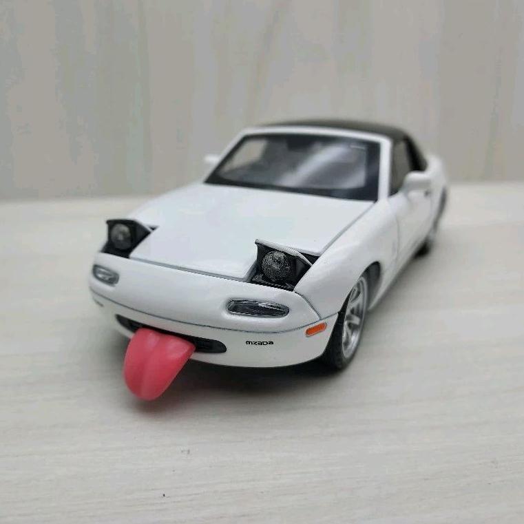 台灣現貨 全新盒裝~1:32 ~馬自達 MAZDA MX-5 白色 合金 模型車 聲光車 玩具 兒童 禮物 收藏 交通-細節圖3