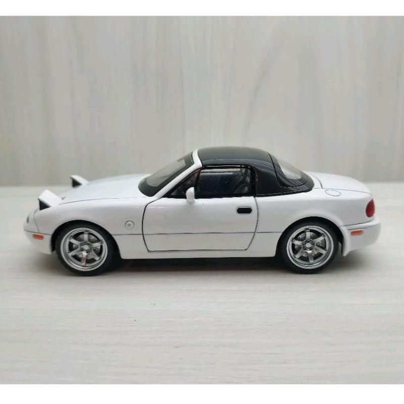 台灣現貨 全新盒裝~1:32 ~馬自達 MAZDA MX-5 白色 合金 模型車 聲光車 玩具 兒童 禮物 收藏 交通-細節圖4