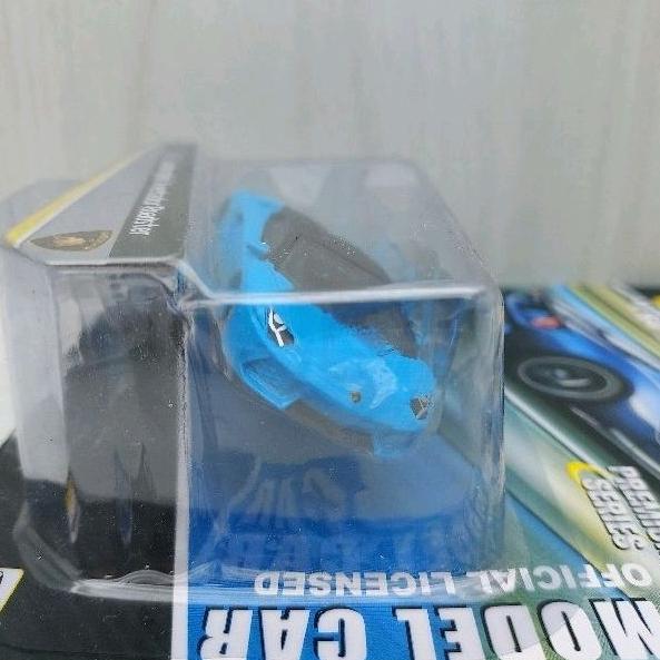 台灣現貨 全新包裝 CCA 1:64~藍寶堅尼Aventador 藍色 避震效果 螺絲底盤 合金滑行車-細節圖2