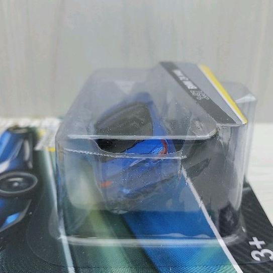 台灣現貨 全新包裝 CCA 1:57~寶馬 BMW Z4 藍色 避震效果 螺絲底盤 合金滑行車-細節圖3