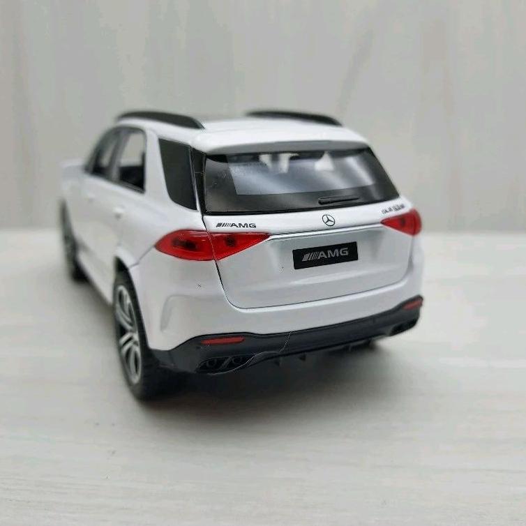 台灣現貨 全新盒裝~1:32 ~賓士 AMG GLE63 S 白色 合金 模型車 聲光車 玩具 兒童 禮物 收藏 交通-細節圖4