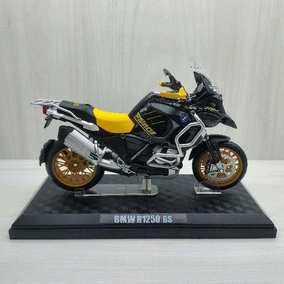 台灣現貨 全新盒裝~1:12~寶馬 BMW R1250 GS 黃黑色 有聲光 重型機車模型 玩具 兒童 禮物 收藏 交通-細節圖3