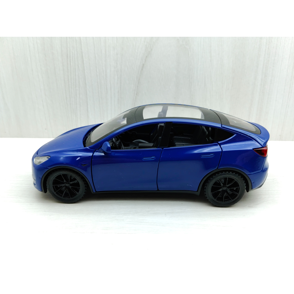 台灣現貨 全新盒裝~1:32 ~特斯拉 TESLA MODEL Y 藍色 透明天窗 金 模型車 聲光車 玩具 收藏-細節圖2