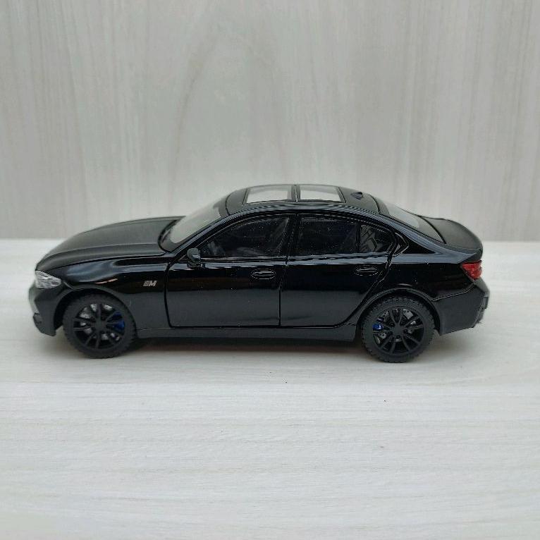 台灣現貨 全新盒裝~1:32 ~寶馬 BMW 320i 黑色 前輪可轉向 合金 模型車 聲光車 玩具 兒童 禮物 收藏-細節圖2