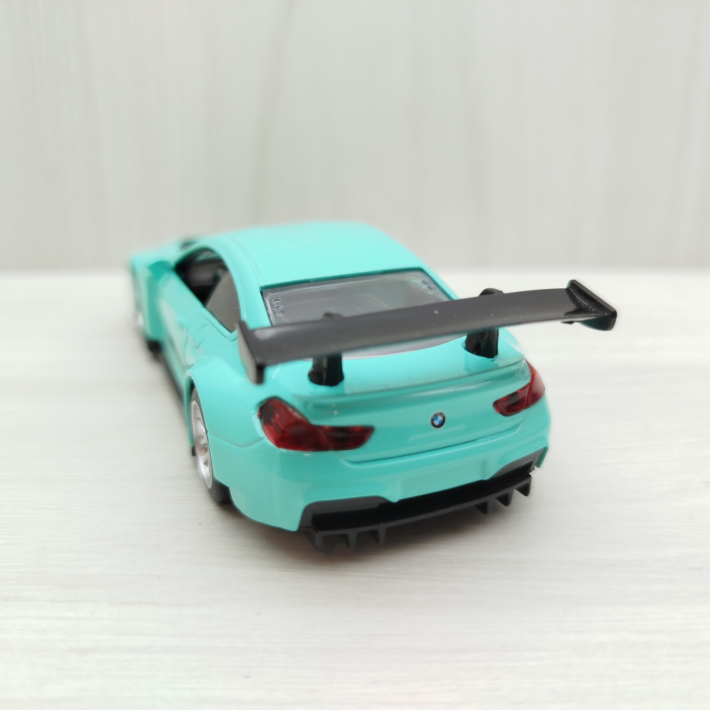 台灣現貨 全新盒裝~1:44~寶馬 BMW M6 GT3 蒂芬妮綠色 合金 模型車 玩具 迴力 兒童 生日 禮物 收藏-細節圖4