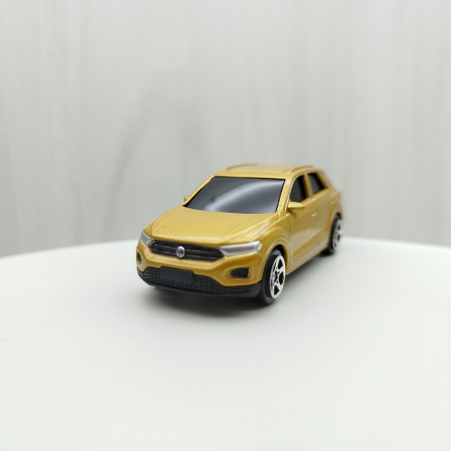 台灣現貨 全新盒裝~1:64~福斯 T-ROC CRV 金色 黑窗 合金 模型車 玩具 小汽車 兒童 禮物 收藏 交通