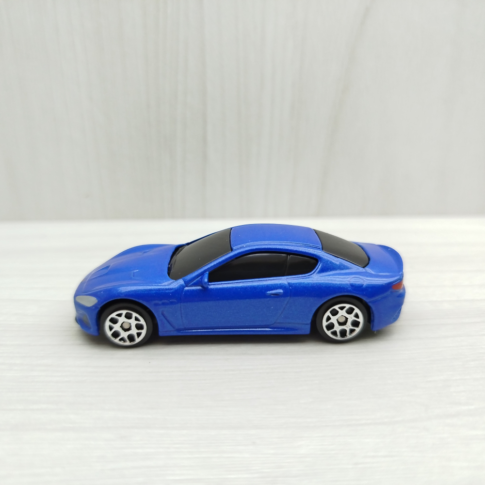 全新盒裝現貨~1:64~瑪莎拉蒂 GRAN TURISMO MC 藍色黑窗 合金 模型車 玩具 小汽車 兒童-細節圖2