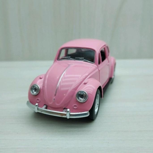 台灣現貨 全新盒裝1:36~福斯 1967 復古金龜車 粉紅色 合金 模型車 玩具 迴力 兒童 生日 禮物 收藏 擺飾