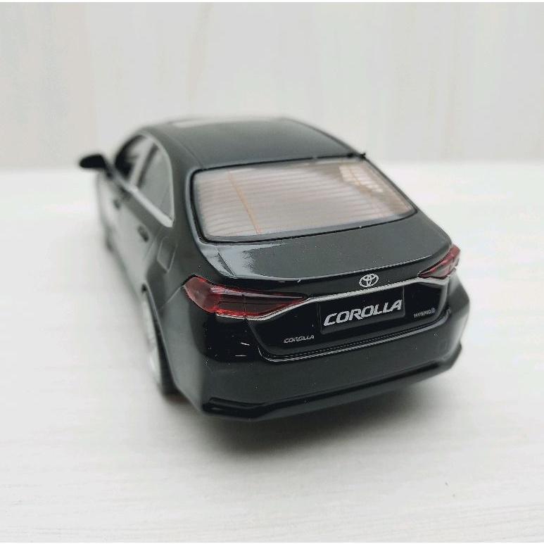 台灣現貨 全新盒裝1:33豐田TOYOTA COROLLA 黑色 合金 模型車 聲光車 玩具 兒童 禮物 收藏 交通-細節圖4