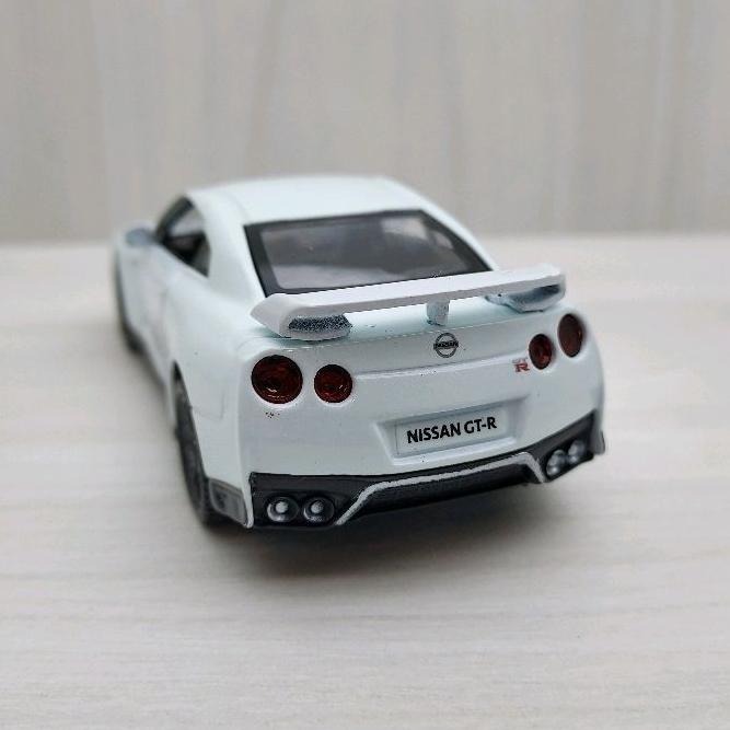 台灣現貨 全新盒裝~1:36 ~日產 NISSAN GTR R35 白色 合金 模型車 玩具 迴力 兒童 生日 禮物-細節圖4