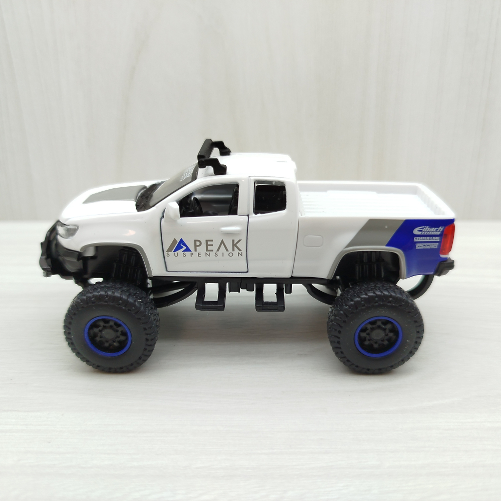 台灣現貨 全新盒裝1:48~雪佛蘭 COLORADO ZR2 白色 合金 模型車 玩具 迴力 兒童 生日 禮物 收藏-細節圖2