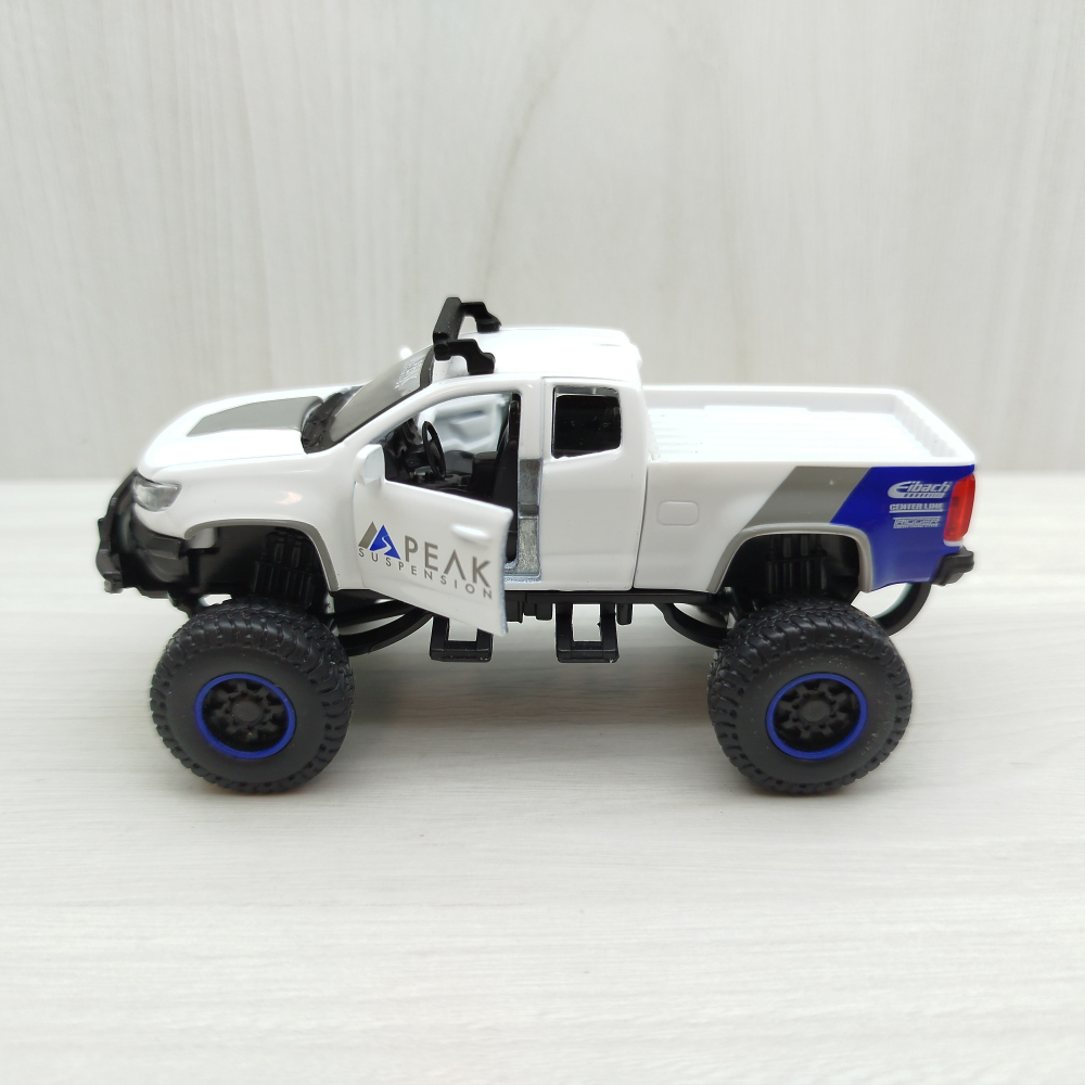 台灣現貨 全新盒裝1:48~雪佛蘭 COLORADO ZR2 白色 合金 模型車 玩具 迴力 兒童 生日 禮物 收藏-細節圖3