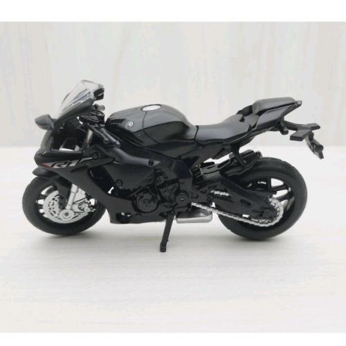 台灣現貨 全新盒裝1:18~山葉 YAMAHA YZF-R1 黑色 模型車 玩具 兒童 收藏 重機 禮物 擺飾 摩托車