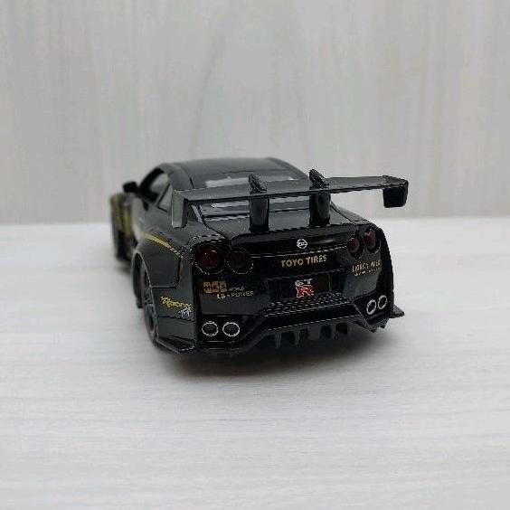 台灣現貨 全新盒裝~1:32 ~日產 NISSAN GTR R35  黑色 可開門 合金 模型車 聲光車 玩具 禮物-細節圖4