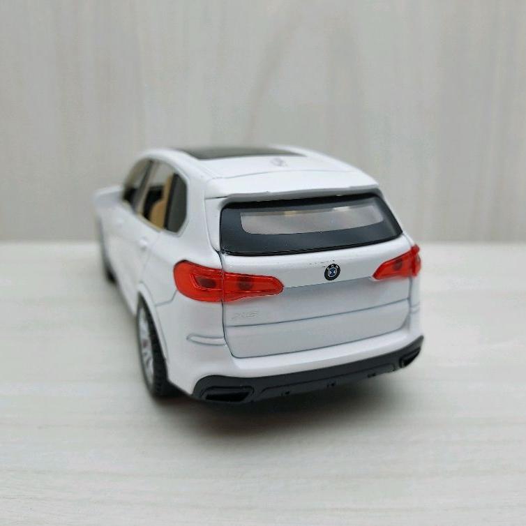 台灣現貨 全新盒裝~1:32 ~BMW 寶馬 X5 可開門 白色 合金 模型車 聲光車 玩具 兒童 禮物 收藏 交通-細節圖4