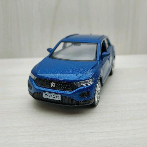 台灣現貨 全新盒裝1:36~福斯 T-ROC CRV 藍色 合金 模型車 玩具 迴力 兒童 生日 禮物 收藏 擺飾 交通