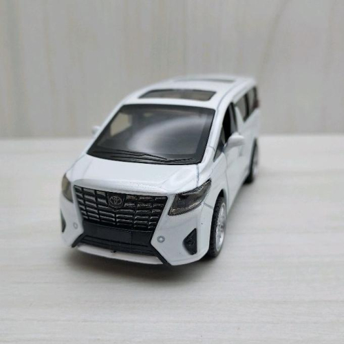 台灣現貨 全新盒裝~1:43~豐田 TOYOTA 埃爾法 ALPHARD 白色 合金 模型車 玩具 迴力 兒童 生日