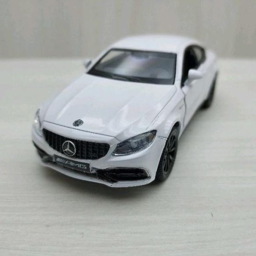 台灣現貨 全新盒裝1:36賓士 C63 AMG 白色 合金 模型車 玩具 迴力 兒童 生日 禮物 收藏 擺飾 交通 娛樂