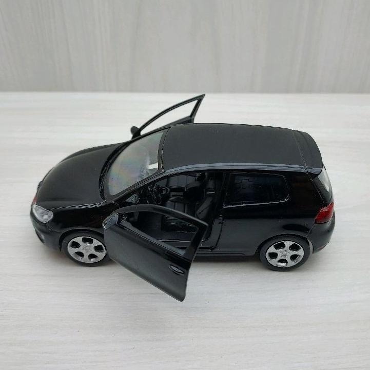 台灣現貨 全新盒裝1:36~福斯 VOLKSWAGEN GOLF GTI 黑色 合金 模型車 玩具 迴力 兒童 生日-細節圖3
