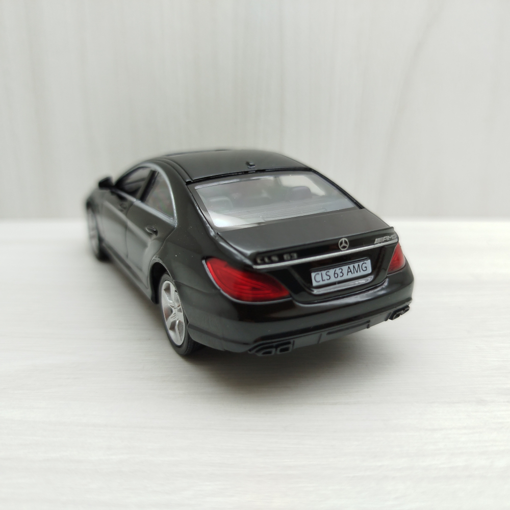 台灣現貨 全新盒裝1:36賓士BENZ CLS 63 AMG黑色 合金 模型車 玩具 迴力 兒童 生日 禮物 收藏 擺飾-細節圖4