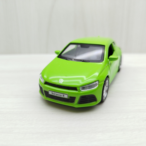 台灣現貨 全新盒裝~1:38~福斯 SCIROCCO R 綠色 合金模型玩具車