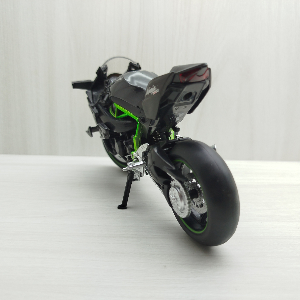 宅米吉 全新現貨~1:12~川崎 KAWASAKI Ninja H2R 黑綠色 模型車 玩具 兒童 收藏 重機 摩托車-細節圖5