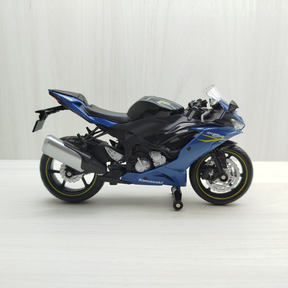 宅米吉 全新現貨~1:12~川崎 KAWASAKI ZX-6R 灰藍色 模型車 玩具 兒童 收藏 重機 摩托車 交通模型-細節圖2